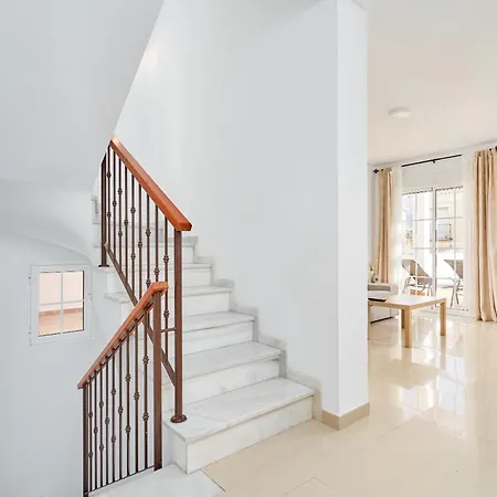 Bianca Villa Malaga